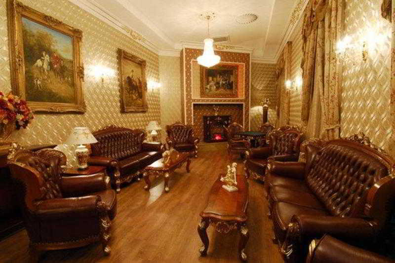 Palace Hotel Polom Zsolna Szoba fotó