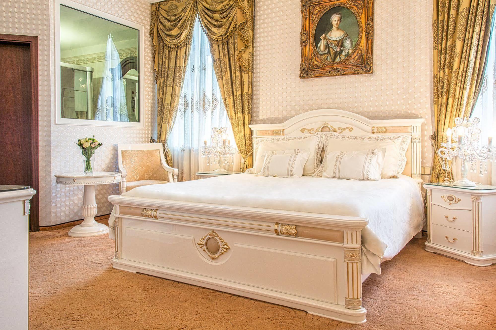 Palace Hotel Polom Zsolna Kültér fotó